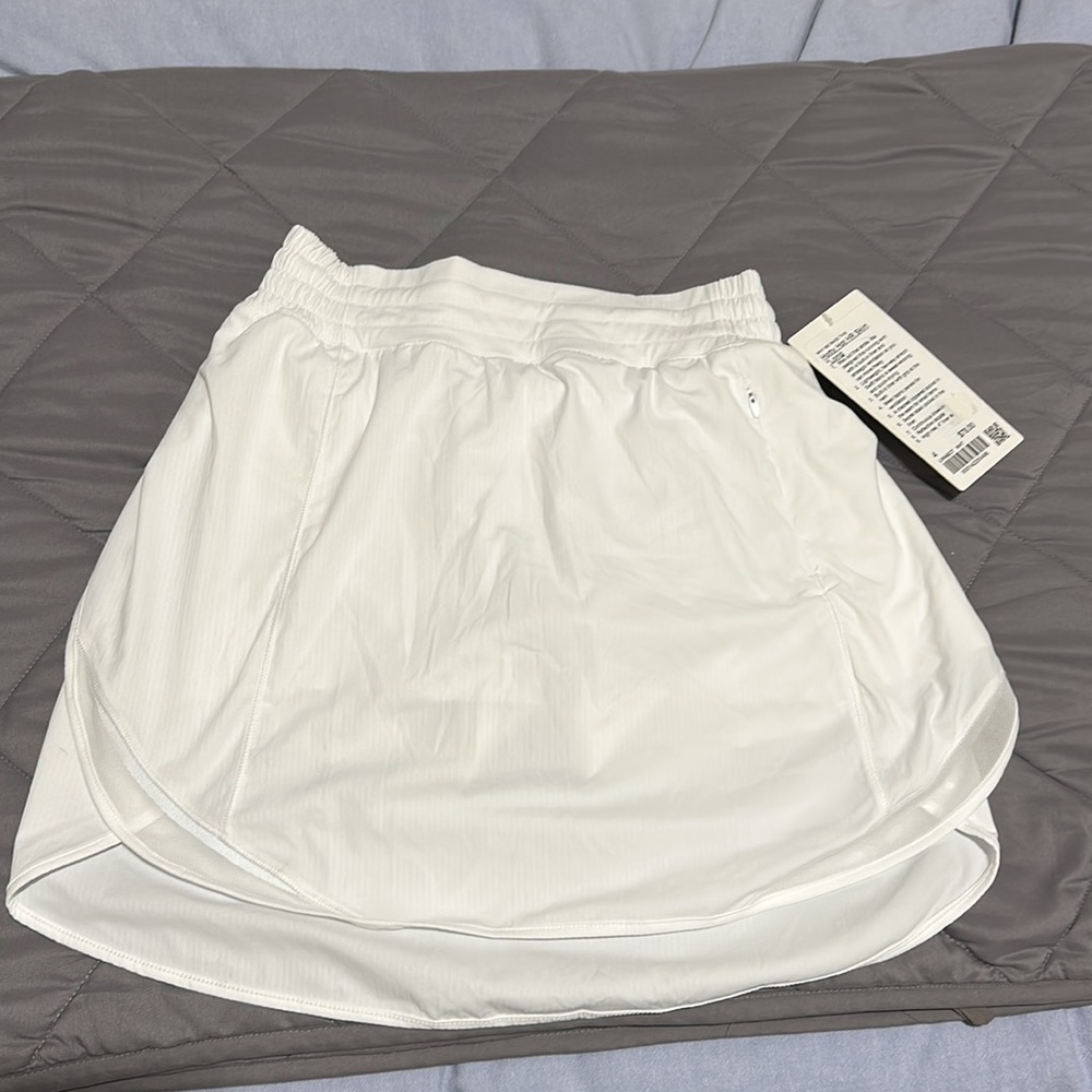 NWT Lululemon White Hotty Hot HR Skort Long